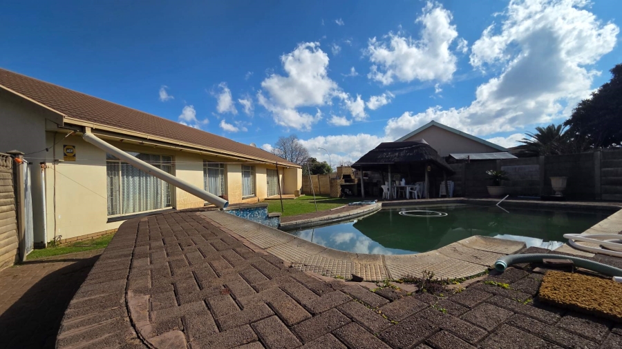 3 Bedroom Property for Sale in Fauna Free State